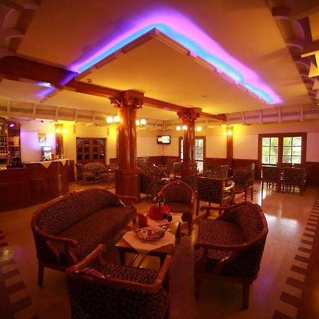 Quality Airport Hotels Nedumbassery Esterno foto