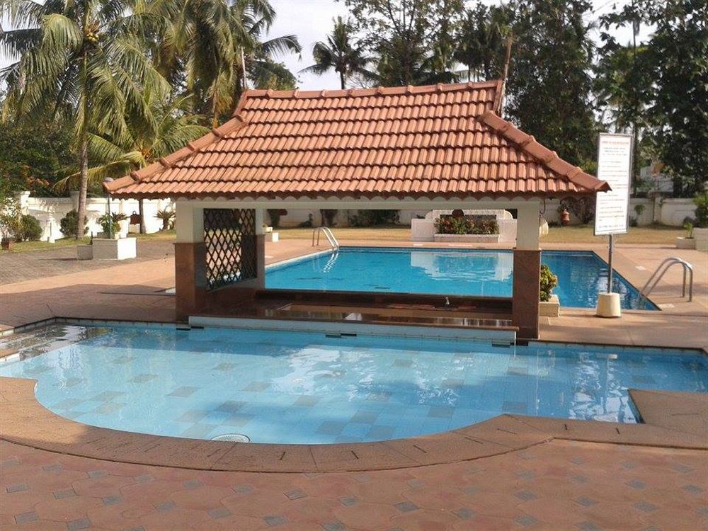 Quality Airport Hotels Nedumbassery Esterno foto