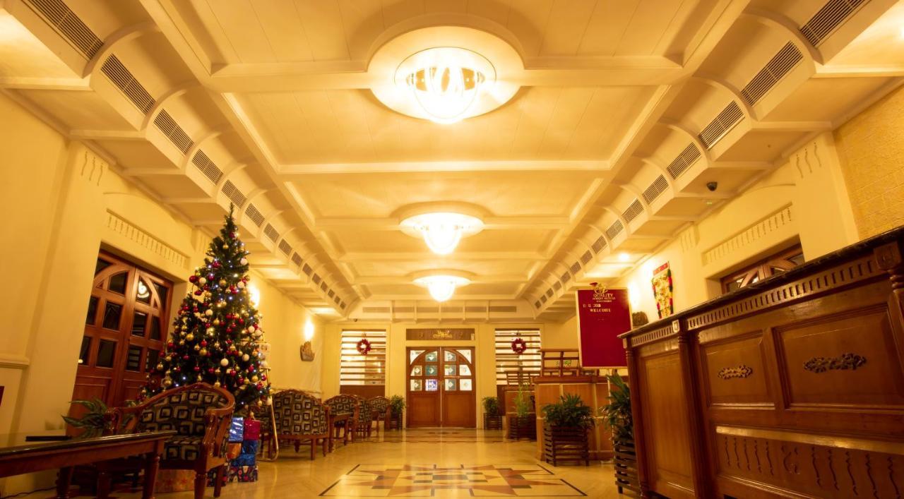 Quality Airport Hotels Nedumbassery Esterno foto
