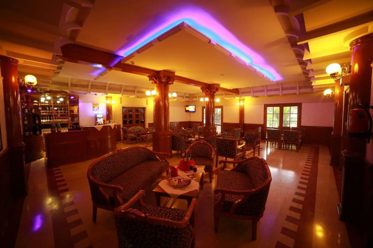 Quality Airport Hotels Nedumbassery Esterno foto
